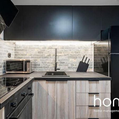 أثينا Cute Homm 2Bdr Apartment In P Faliro Thiseos Str المظهر الخارجي الصورة