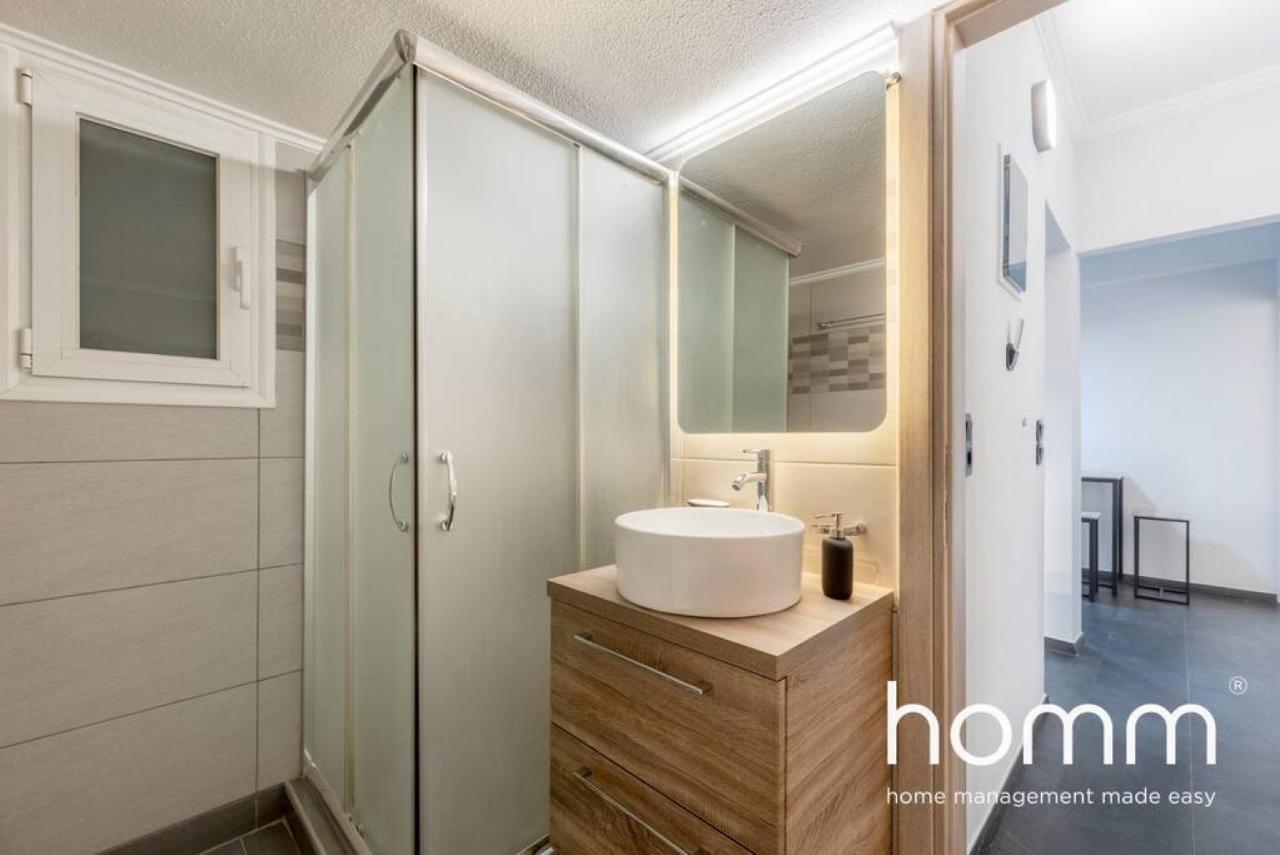 أثينا Cute Homm 2Bdr Apartment In P Faliro Thiseos Str المظهر الخارجي الصورة